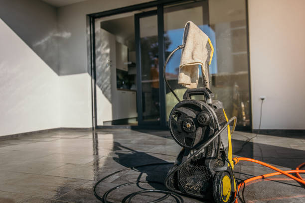 Best Driveway Pressure Washing  in China Spring, TX
